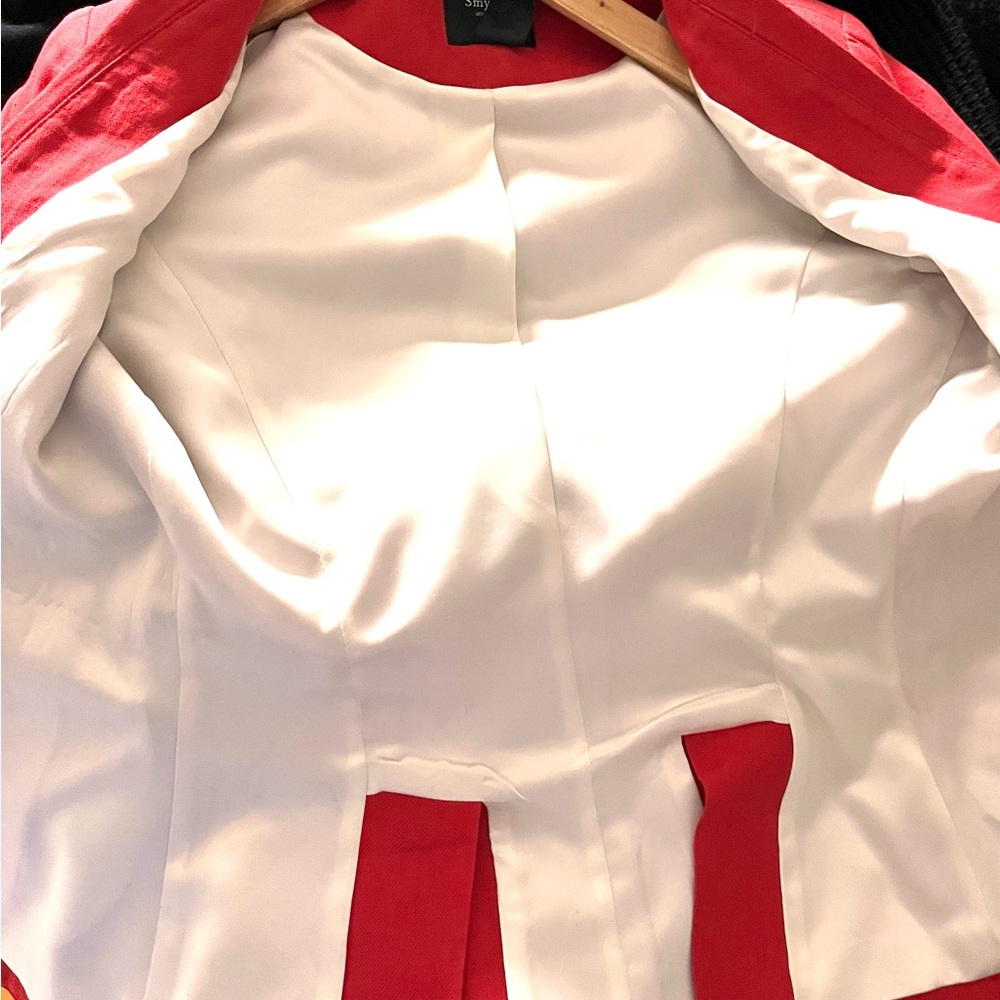 Smythe Red Blazer - Picture 6 of 6
